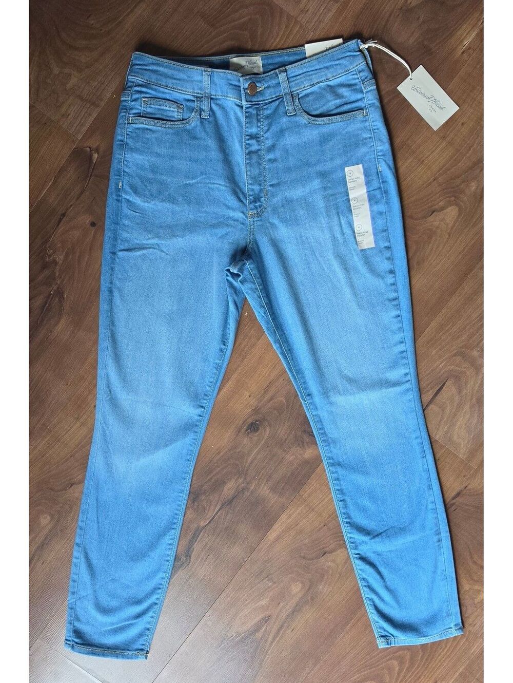 NWT Universal Thread High Rise Skinny Jeans Light Wash Size 8 Short, 287